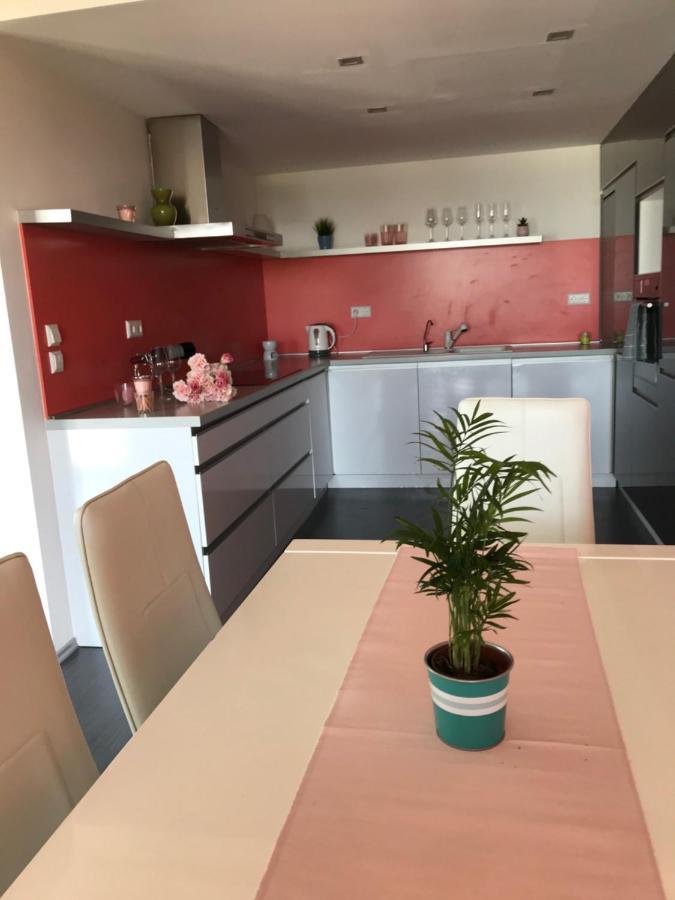 Panorama Apartman Velence Exterior foto